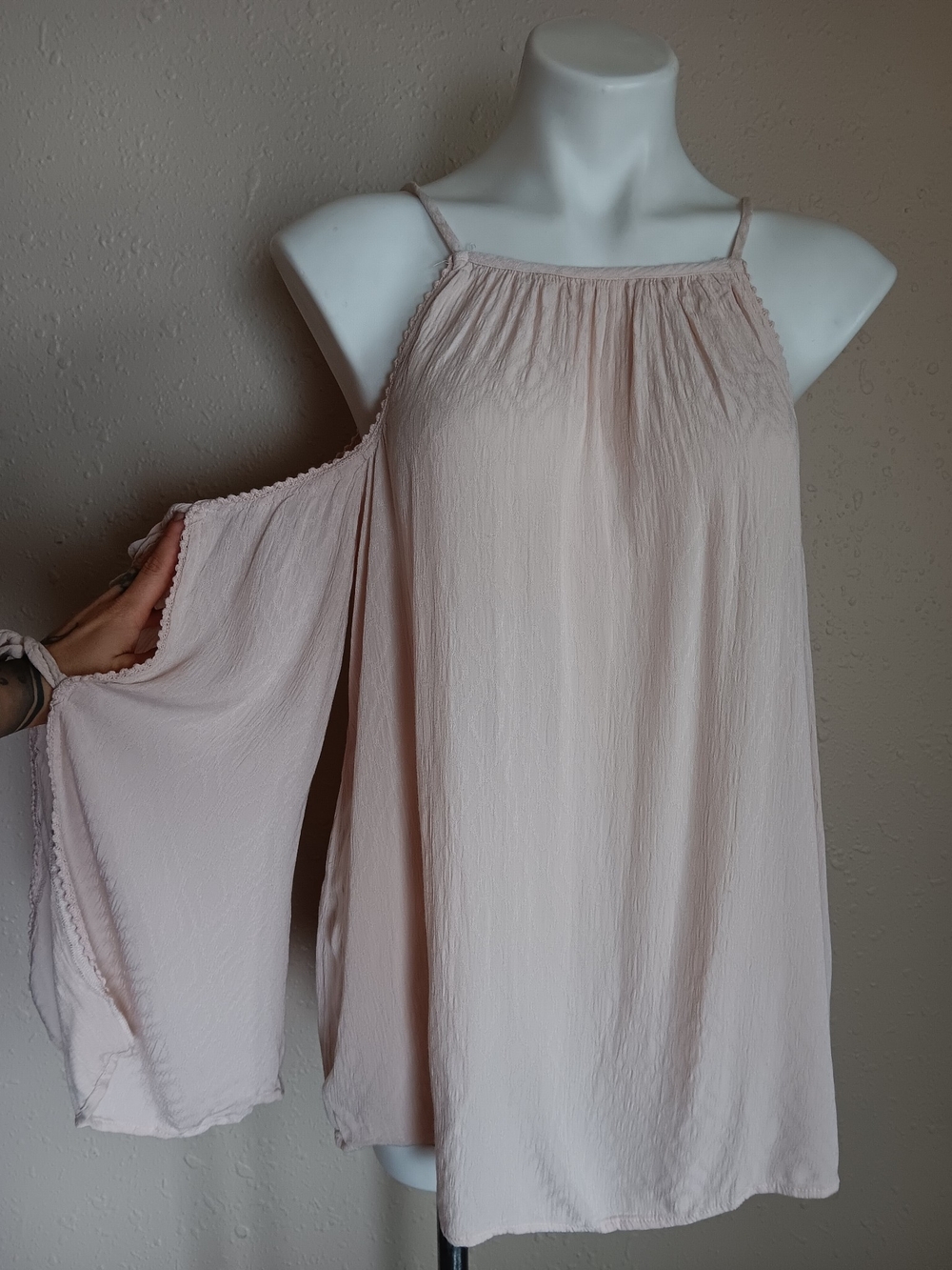 Xhilaration Pale Pink Cold-Shoulder Chemise Top
